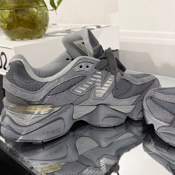 New Balance 9060 “Magnet” - Picture 6 of 10